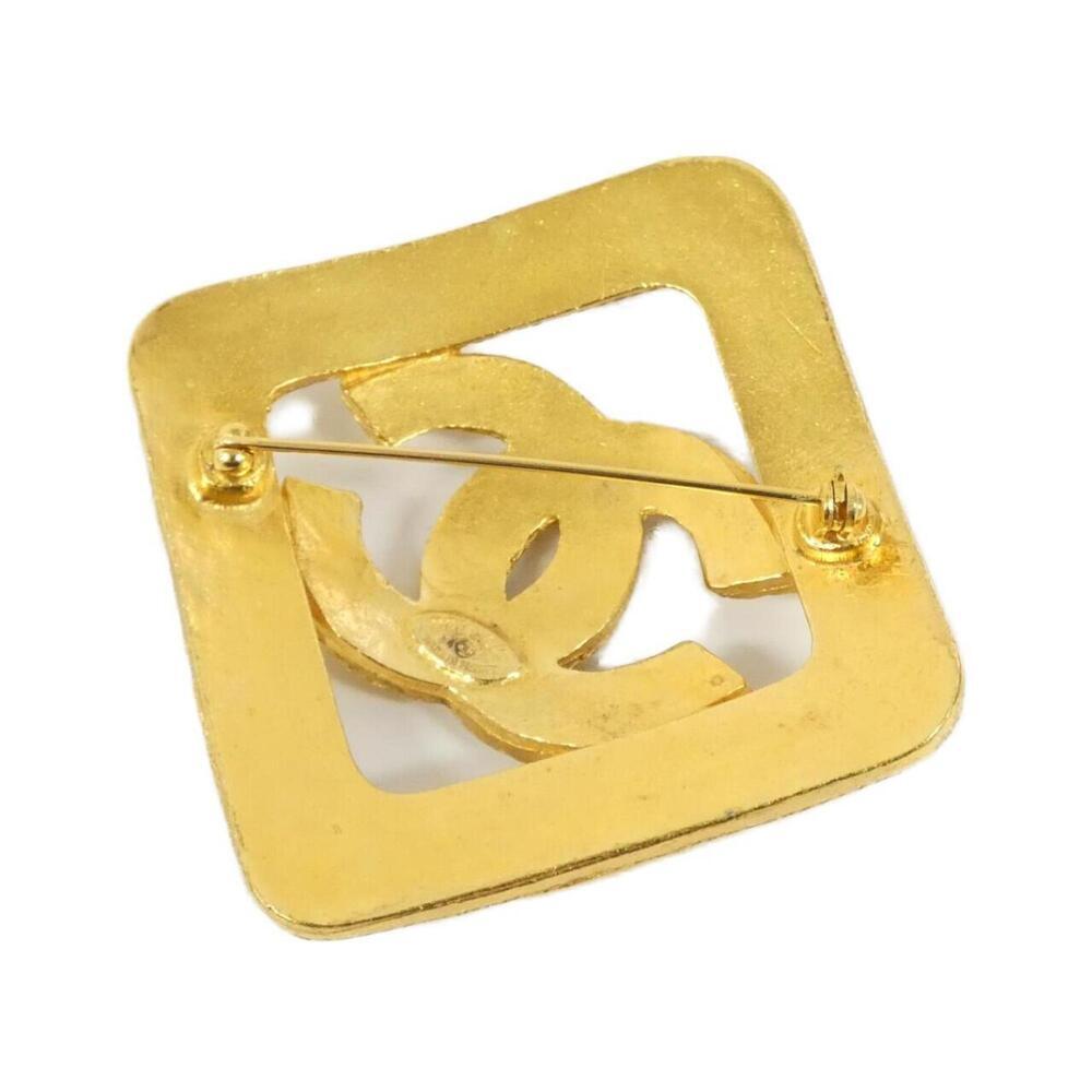 CHANEL Authentic Gold Brooch - Picture 2 of 3
